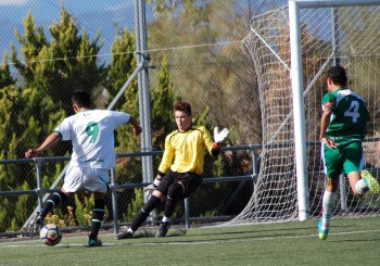 Fotos del partido CF Pozuelo 3-2 Juvenil A