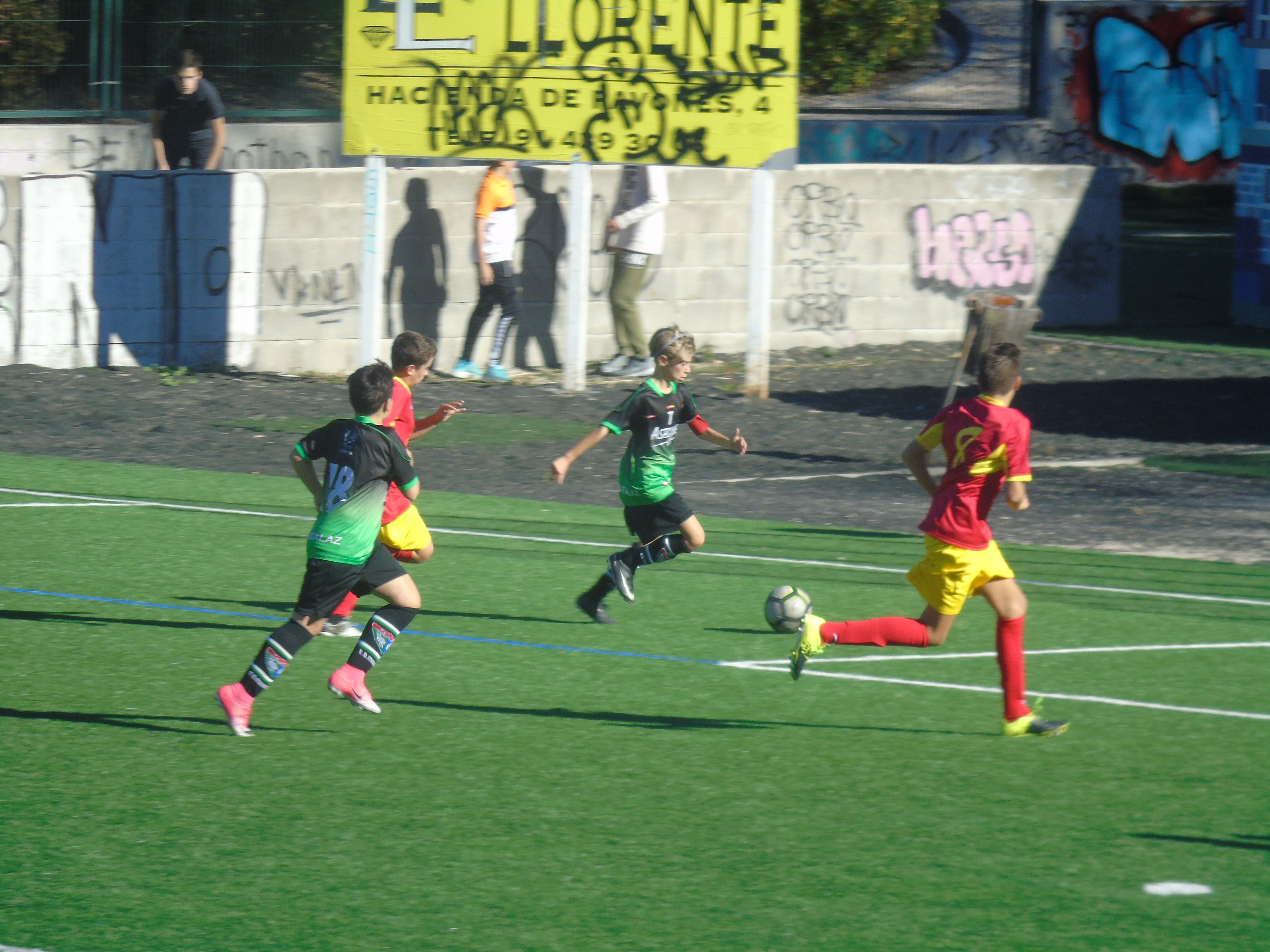 Fotos del partido Infantil E 9-0 Escuela Fútbol Los Pinos Moratalaz