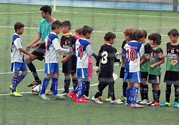 Crónica y fotos del partido Benjamín A 1 – 4 CD San Roque EFF A
