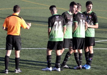 Crónica y fotos del partido AD Villaverde Bajo B 3-2 Juvenil D