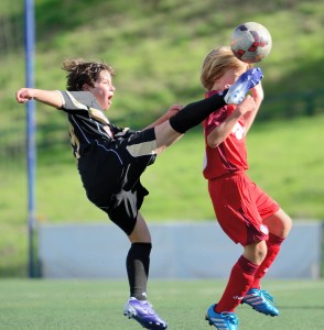 A la altura de la cabeza