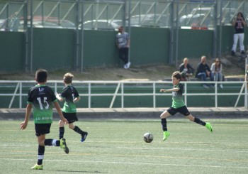 Fotos del partido AD Esc. Balonmano Villaverde 1-4 Infantil C