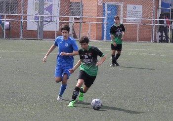 Fotos del partido amistoso Villa Rosa B 0 – 8 EDM Cadete C