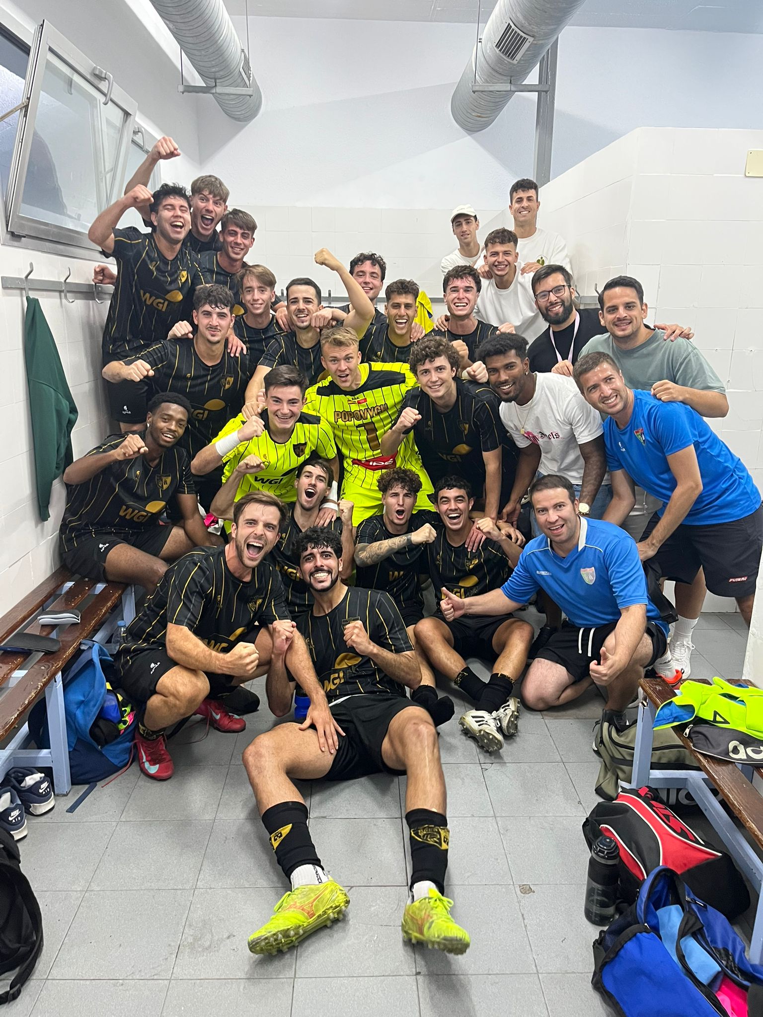 NOTICIA |El Primer Equipo suma su primera victoria de ante el CD Móstoles URJC (3-1)