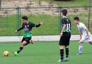 Fotos del partido Juvenil B 6-0 EDM San Blas A