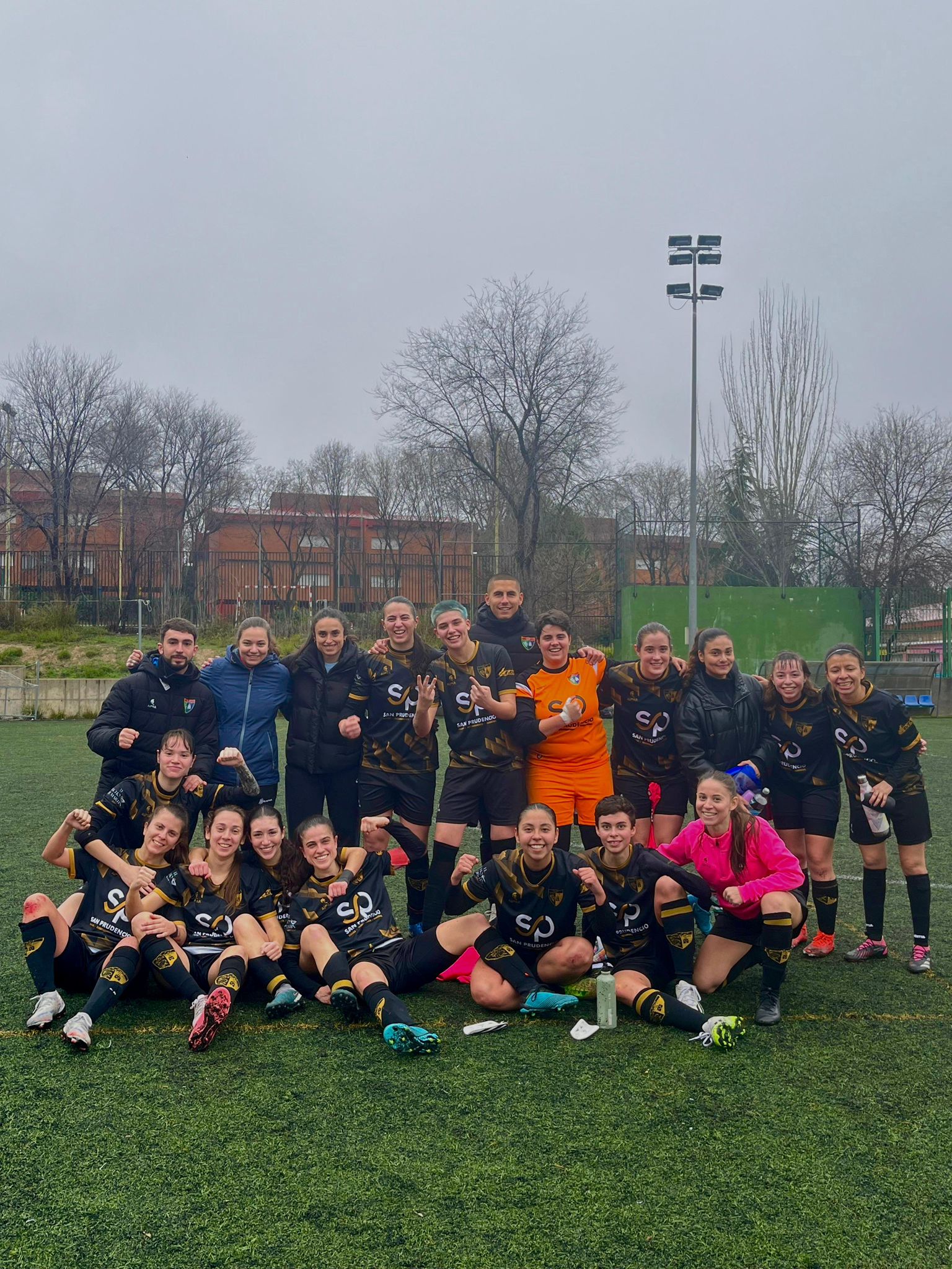 Victoria de carácter: 3-1 ante Futbolellas B