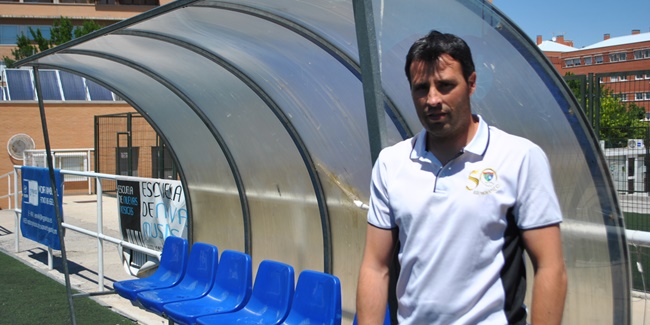 Raúl León, nuevo entrenador del Aficionado B: “Confían en mí y en mi forma de trabajar; los resultados han dado igual”